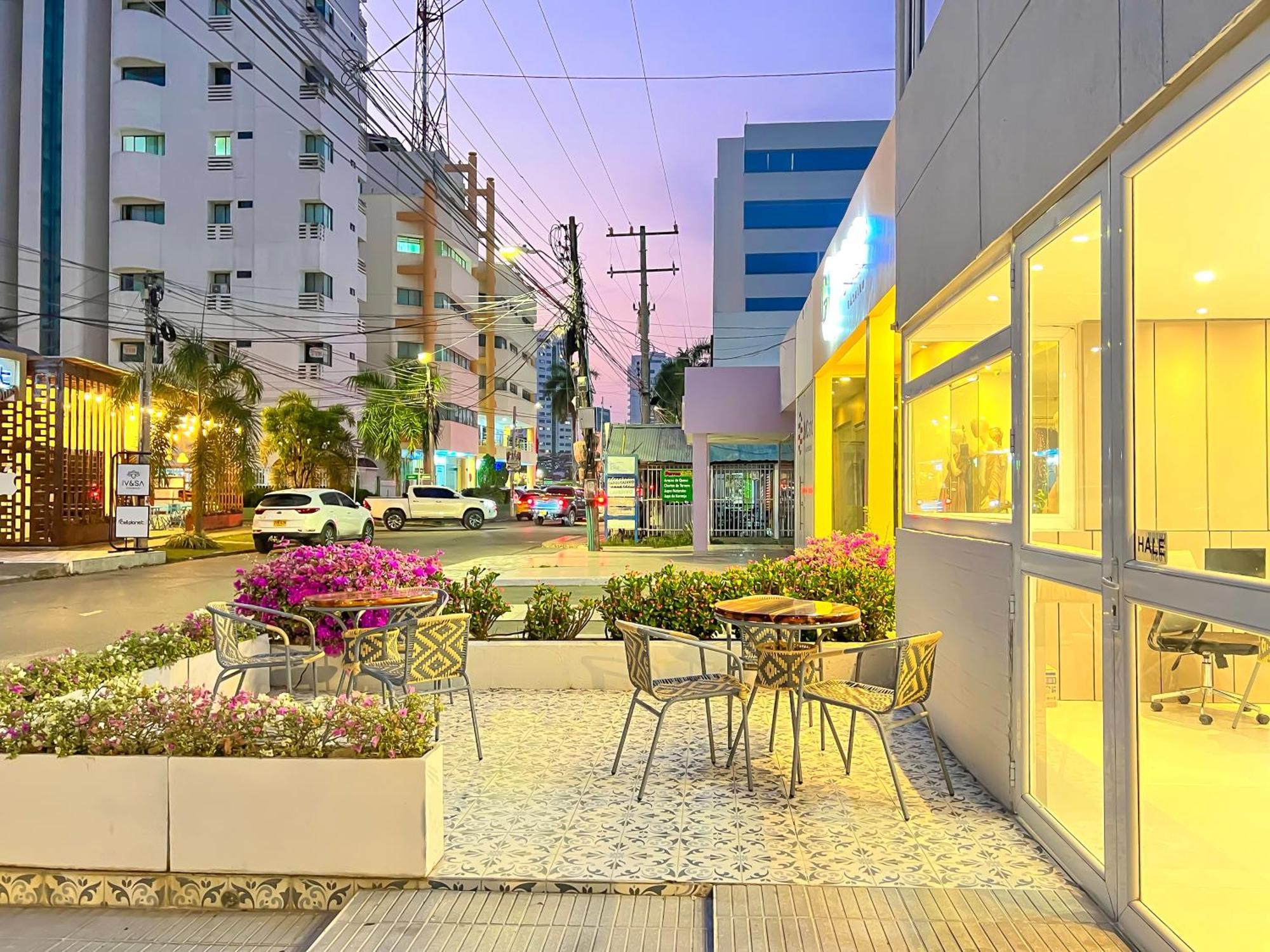 Stanza Hotel Montería Exteriör bild